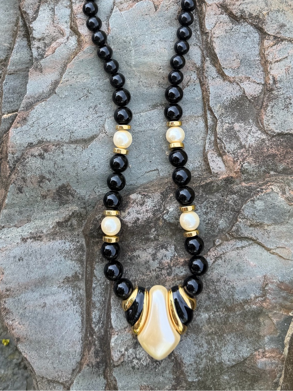 Vintage Napier Black Pearl Pearl Gold Beaded Statement Necklace